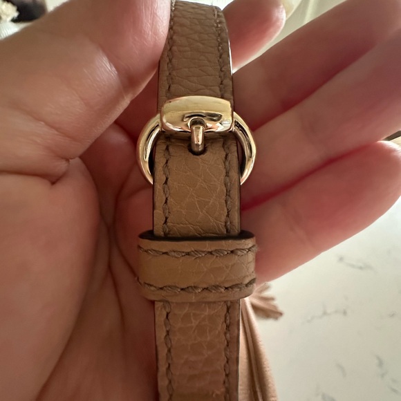 Gucci Soho Disco Leather Crossbody Bag with Tassel - Picture 6 of 14